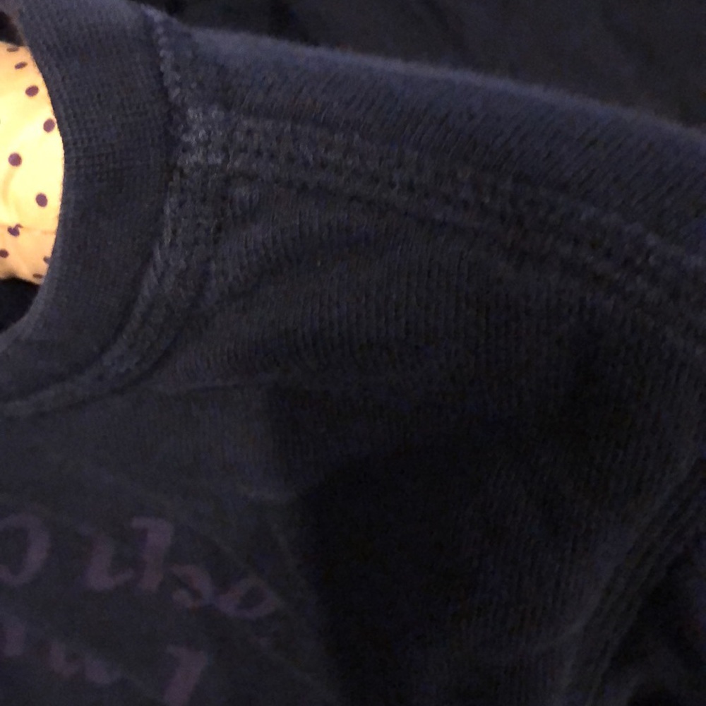 Nike Sweater - Picture 10 of 10